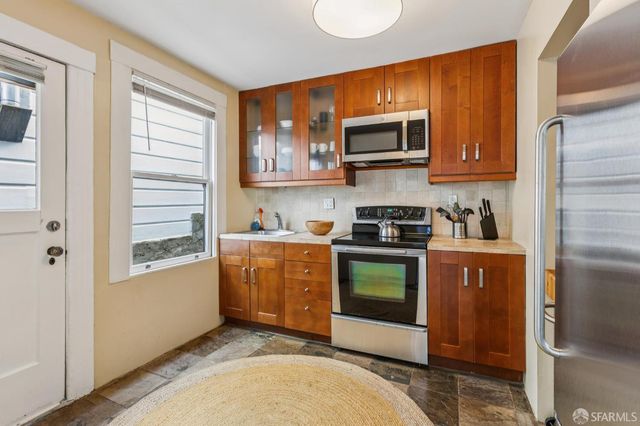 102 Santa Marina Street, San Francisco, CA 94110