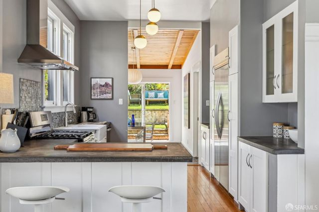 102 Santa Marina Street, San Francisco, CA 94110