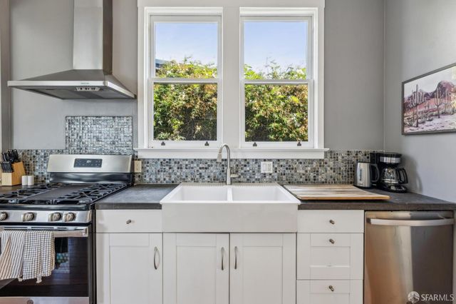 102 Santa Marina Street, San Francisco, CA 94110