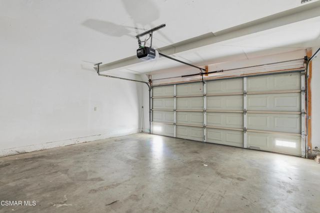 15242 Campus Park Drive E, Moorpark, CA 93021