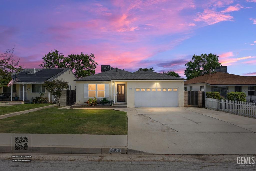 2008 Esther Drive, Bakersfield, CA 93308
