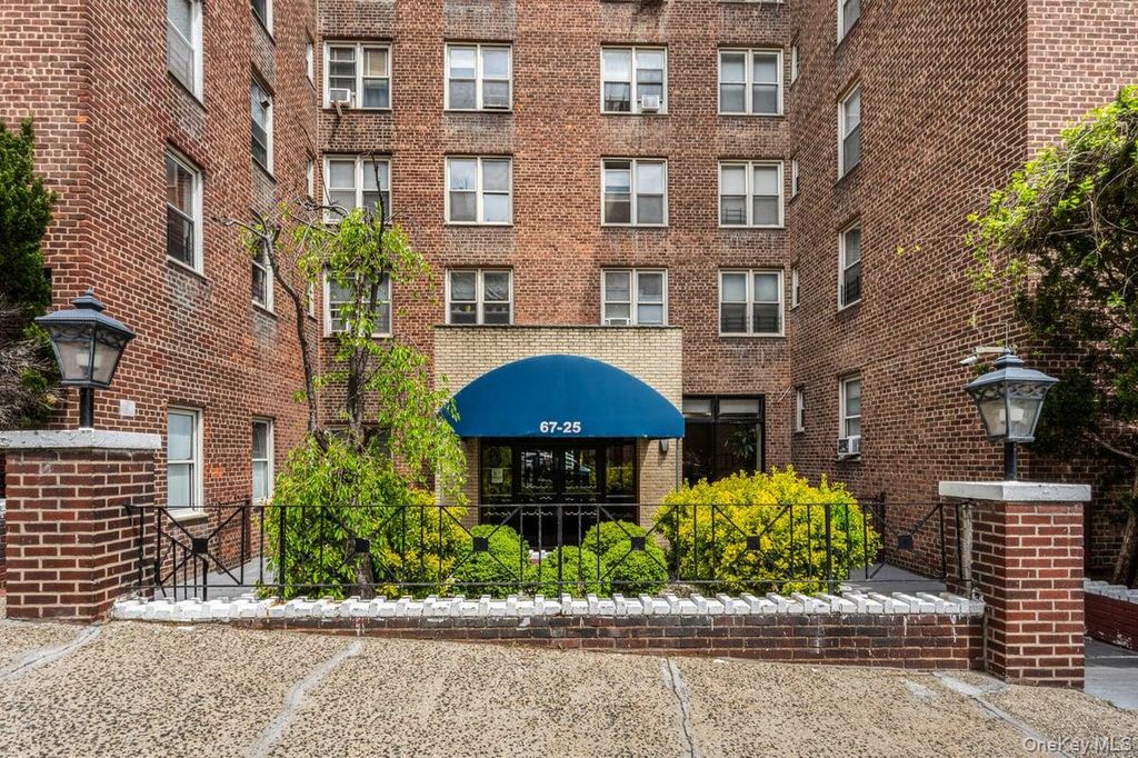 67-25 Dartmouth Street 6D, Forest Hills, NY 11375