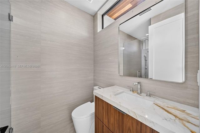 1032 SW 11th Ave, Miami, FL 33130