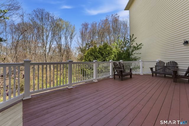 2590 Gold Star Highway 208, Groton, CT 06355