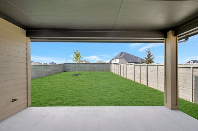 9916 Morning Cloak Drive, Denton, TX 76207
