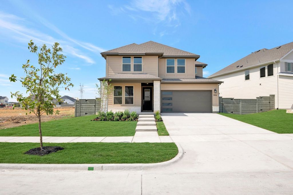 9916 Morning Cloak Drive, Denton, TX 76207