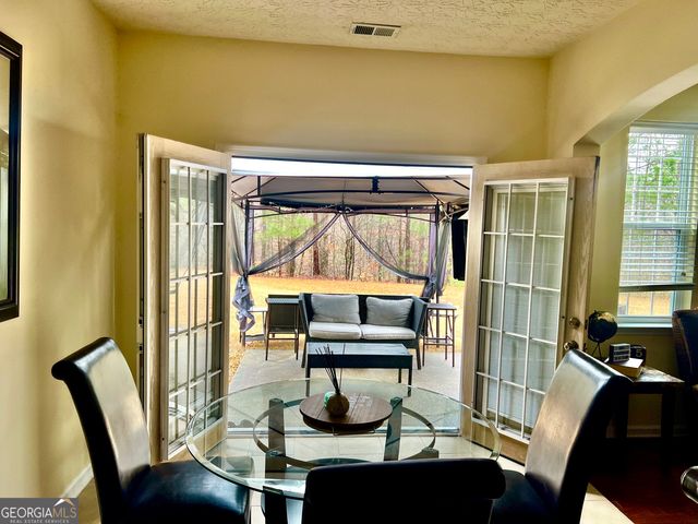 5556 Cascade Run, Atlanta, GA 30336