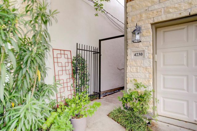 4230 Drake Street, Houston, TX 77005