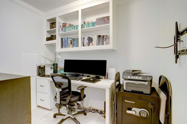 4230 Drake Street, Houston, TX 77005