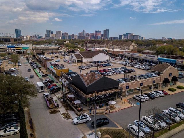 4230 Drake Street, Houston, TX 77005