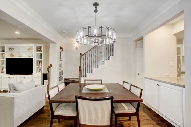 4230 Drake Street, Houston, TX 77005