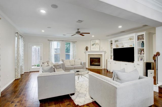 4230 Drake Street, Houston, TX 77005