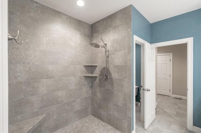 25179 W 142nd Street, Olathe, KS 66061