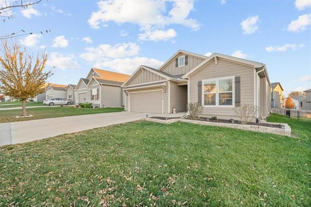 25179 W 142nd Street, Olathe, KS 66061