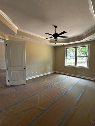 1 Pleasant Oaks Drive, Perry, GA 31069