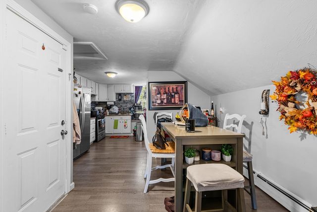 808 Walnut St, Fall River, MA 02720