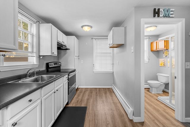 808 Walnut St, Fall River, MA 02720