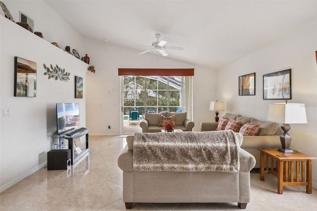 971 OXFORD DRIVE, Davenport, FL 33897