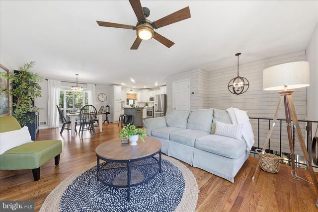 1339 AVA RD, Severn, MD 21144