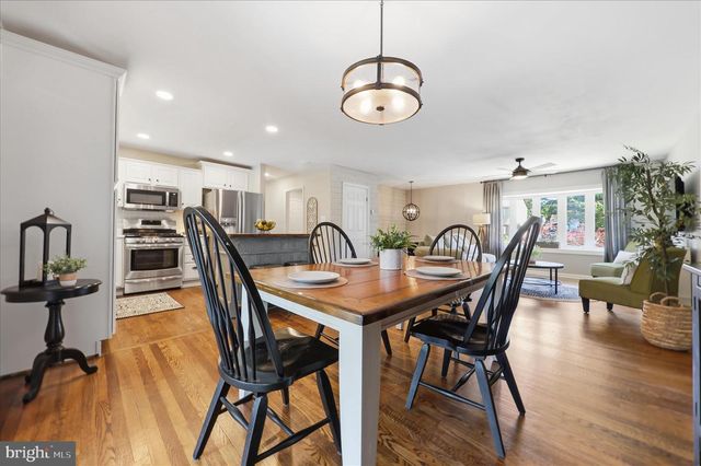 1339 AVA RD, Severn, MD 21144