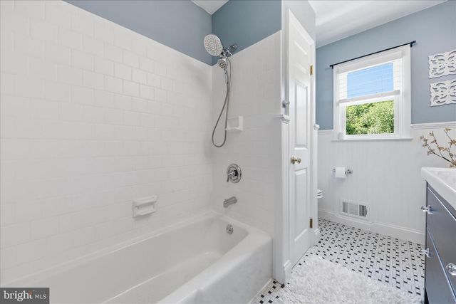 1339 AVA RD, Severn, MD 21144