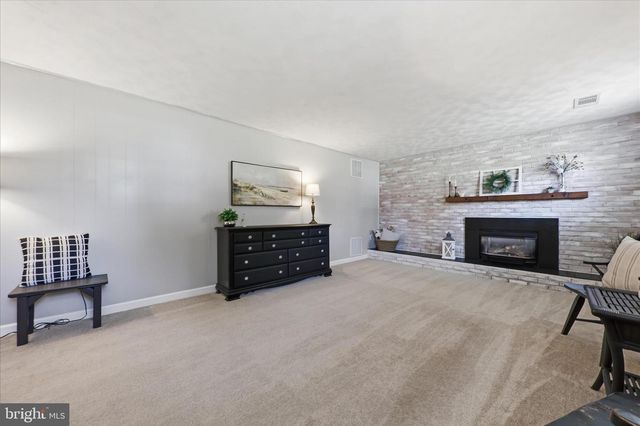 1339 AVA RD, Severn, MD 21144