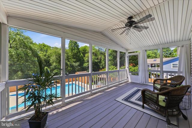 1339 AVA RD, Severn, MD 21144