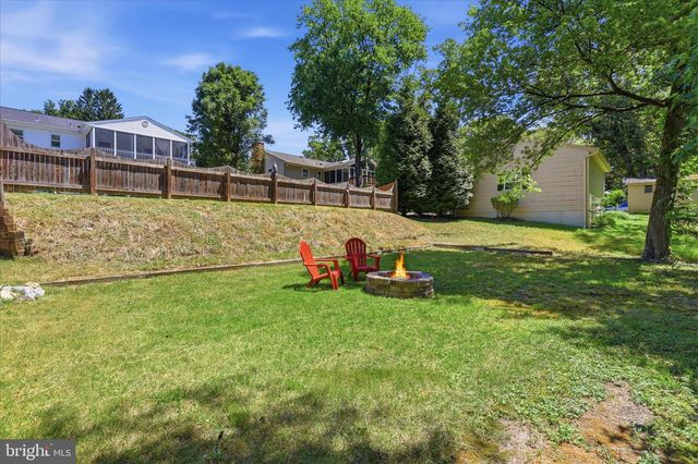 1339 AVA RD, Severn, MD 21144