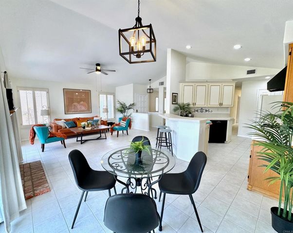 1241 Pearlbush Court, El Cajon, CA 92019