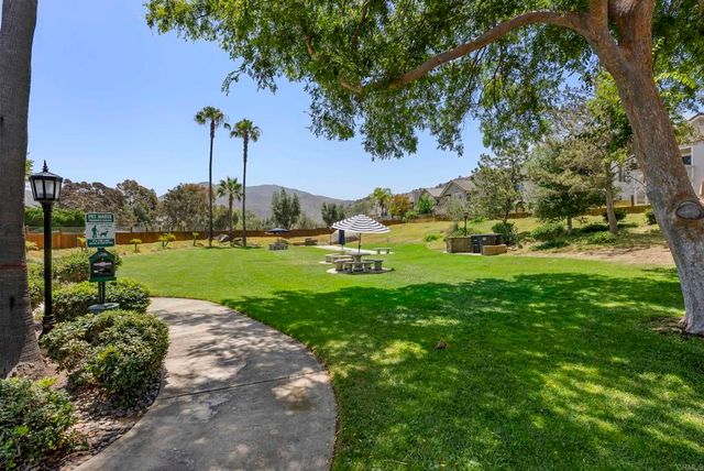 1241 Pearlbush Court, El Cajon, CA 92019