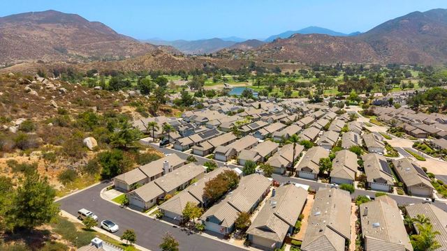 1241 Pearlbush Court, El Cajon, CA 92019