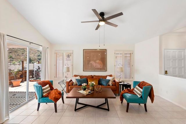 1241 Pearlbush Court, El Cajon, CA 92019