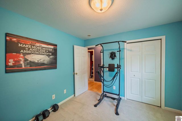 1611 Creekside Dr., Paducah, KY 42003
