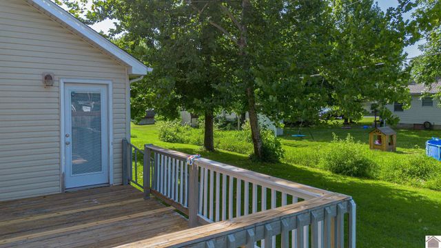 1611 Creekside Dr., Paducah, KY 42003