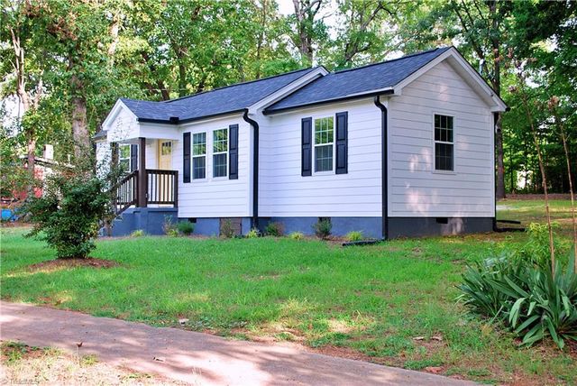 421 Webb Street, Mebane, NC 27302