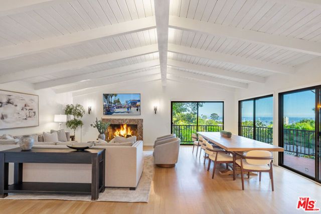 9305 Beverly Crest Drive, Beverly Hills, CA 90210