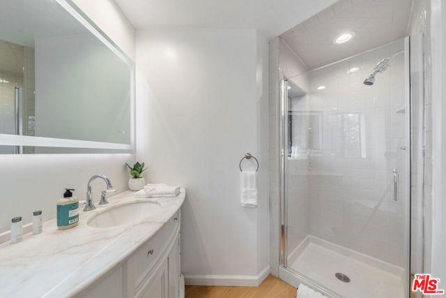 9305 Beverly Crest Drive, Beverly Hills, CA 90210