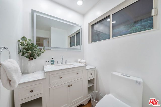 9305 Beverly Crest Drive, Beverly Hills, CA 90210