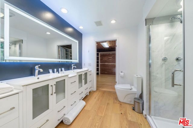 9305 Beverly Crest Drive, Beverly Hills, CA 90210