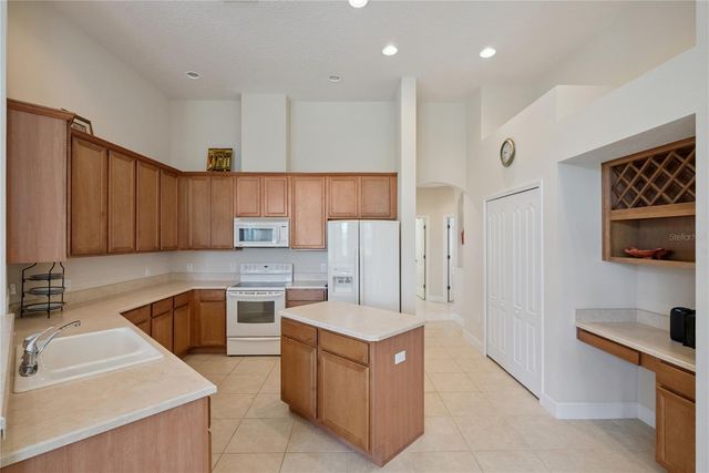 3700 DUNOON COURT, Apopka, FL 32712