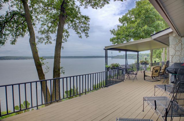 32960 32960 Mockingbird Ln, Afton, OK 74331