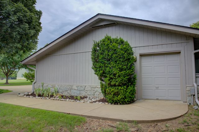 32960 32960 Mockingbird Ln, Afton, OK 74331