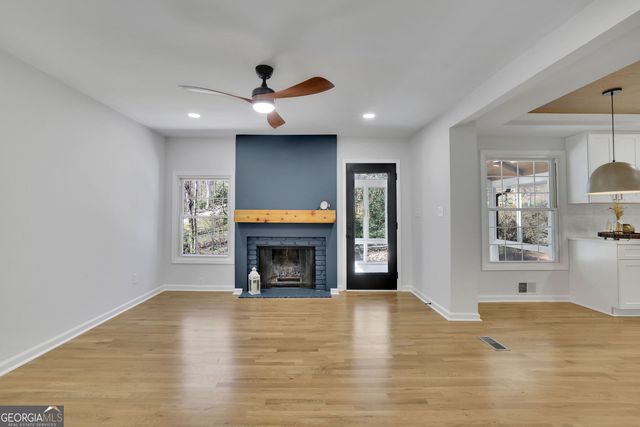 232 Lamplighter Lane SE, Marietta, GA 30067