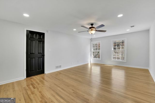 232 Lamplighter Lane SE, Marietta, GA 30067