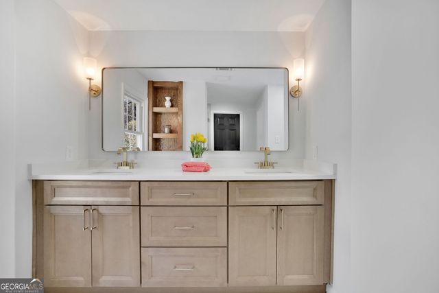 232 Lamplighter Lane SE, Marietta, GA 30067