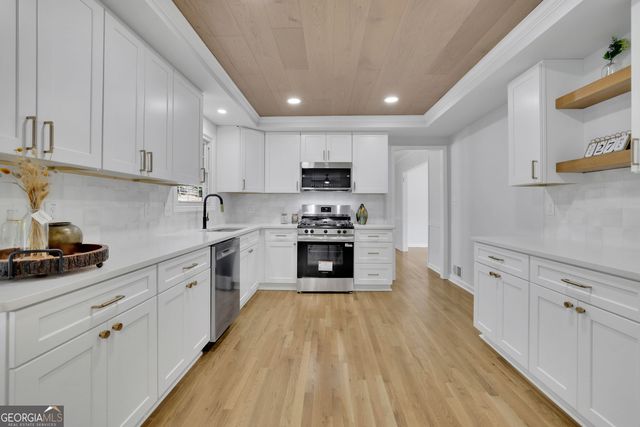 232 Lamplighter Lane SE, Marietta, GA 30067