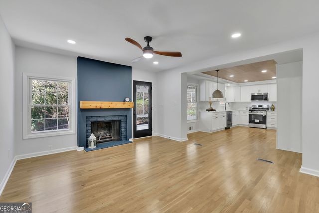 232 Lamplighter Lane SE, Marietta, GA 30067