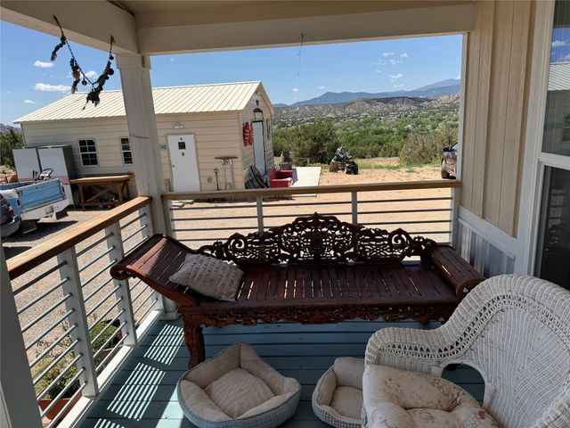 62 Private Drive 1613A, Medanales, NM 87548