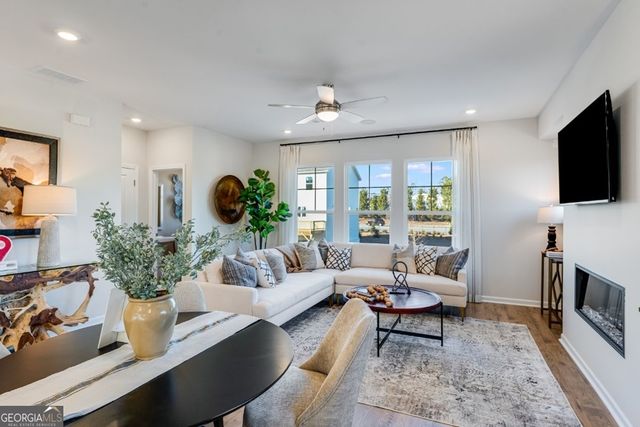 5739 Schelton Place SE, Mableton, GA 30126