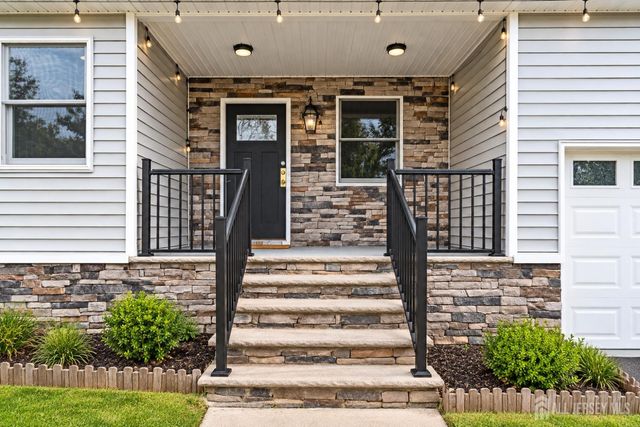 83 Sagamore Avenue, Edison, NJ 08820